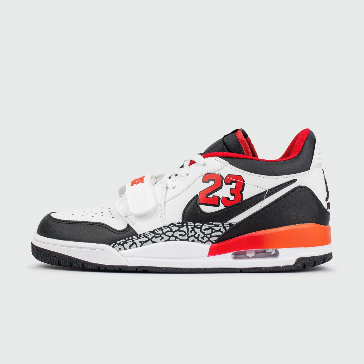 Кроссовки Air Jordan Legacy 312 Low L.Grey Red 23 Кроссовки Air Jordan Legacy 312 Low L.Grey Red 23