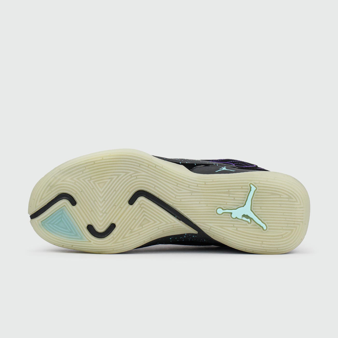 Кроссовки Air Jordan Luka 2 Black Glow Кроссовки Air Jordan Luka 2 Black Glow
