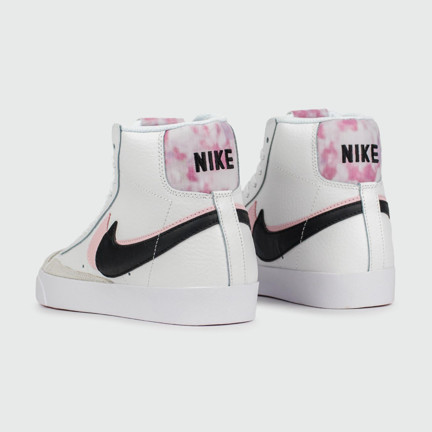 Кроссовки Nike Blazer Mid 77 White Pink Wmns Кроссовки Nike Blazer Mid 77 White Pink Wmns