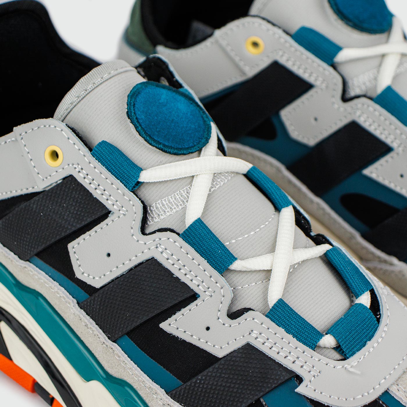 Кроссовки Adidas Niteball Grey Black / Green Wmns Кроссовки Adidas Niteball Grey Black / Green Wmns