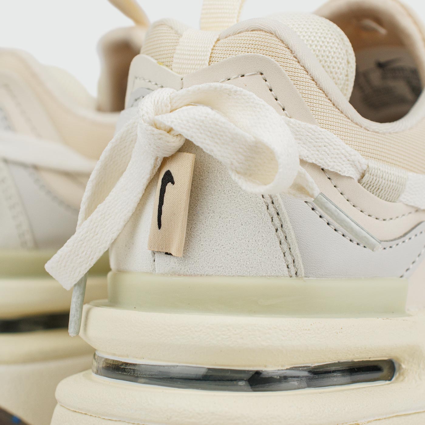 Кроссовки Nike Air Max Furyosa Beige / White Wmns