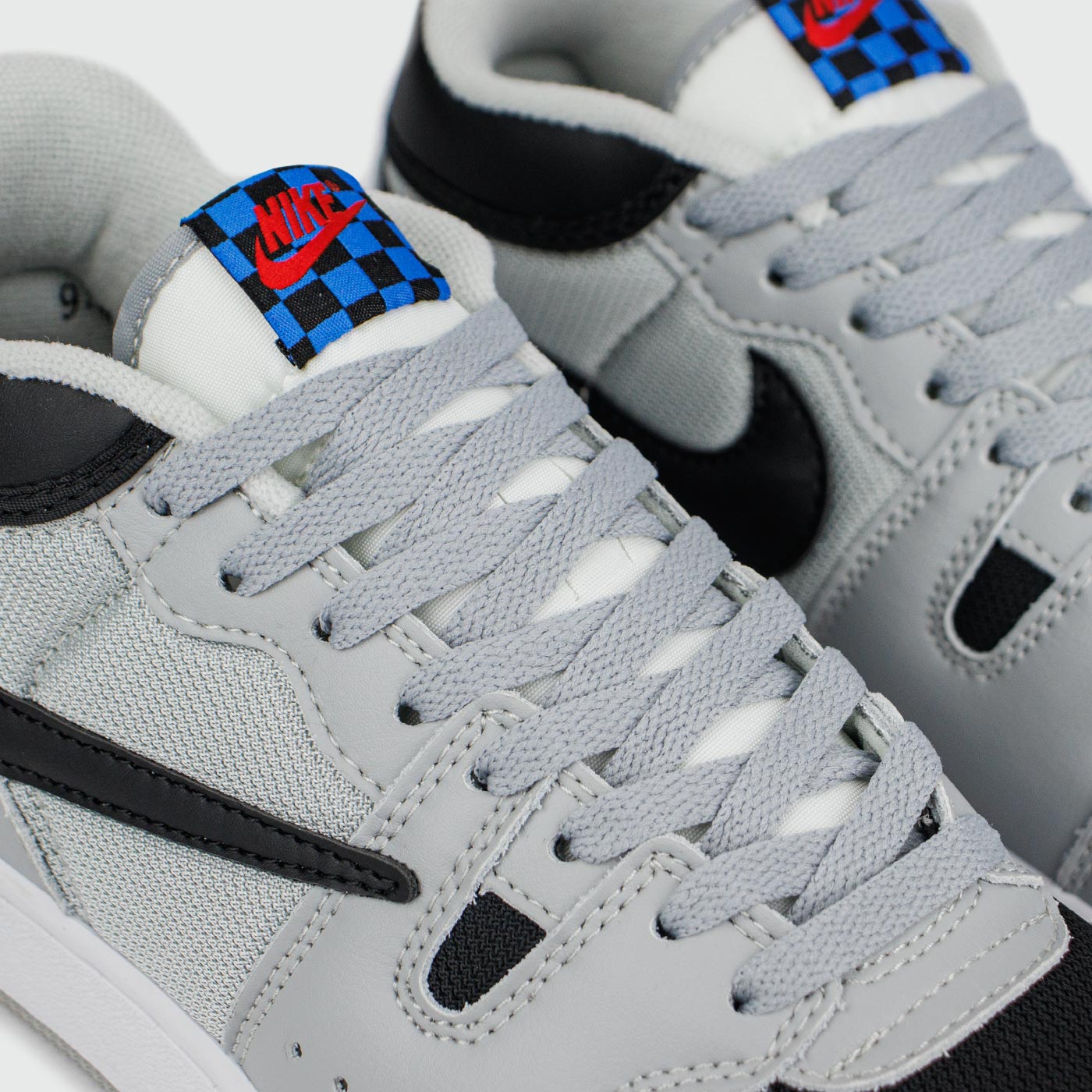 Кроссовки Nike Mac Attack QS Light Smoke Grey Кроссовки Nike Mac Attack QS Light Smoke Grey