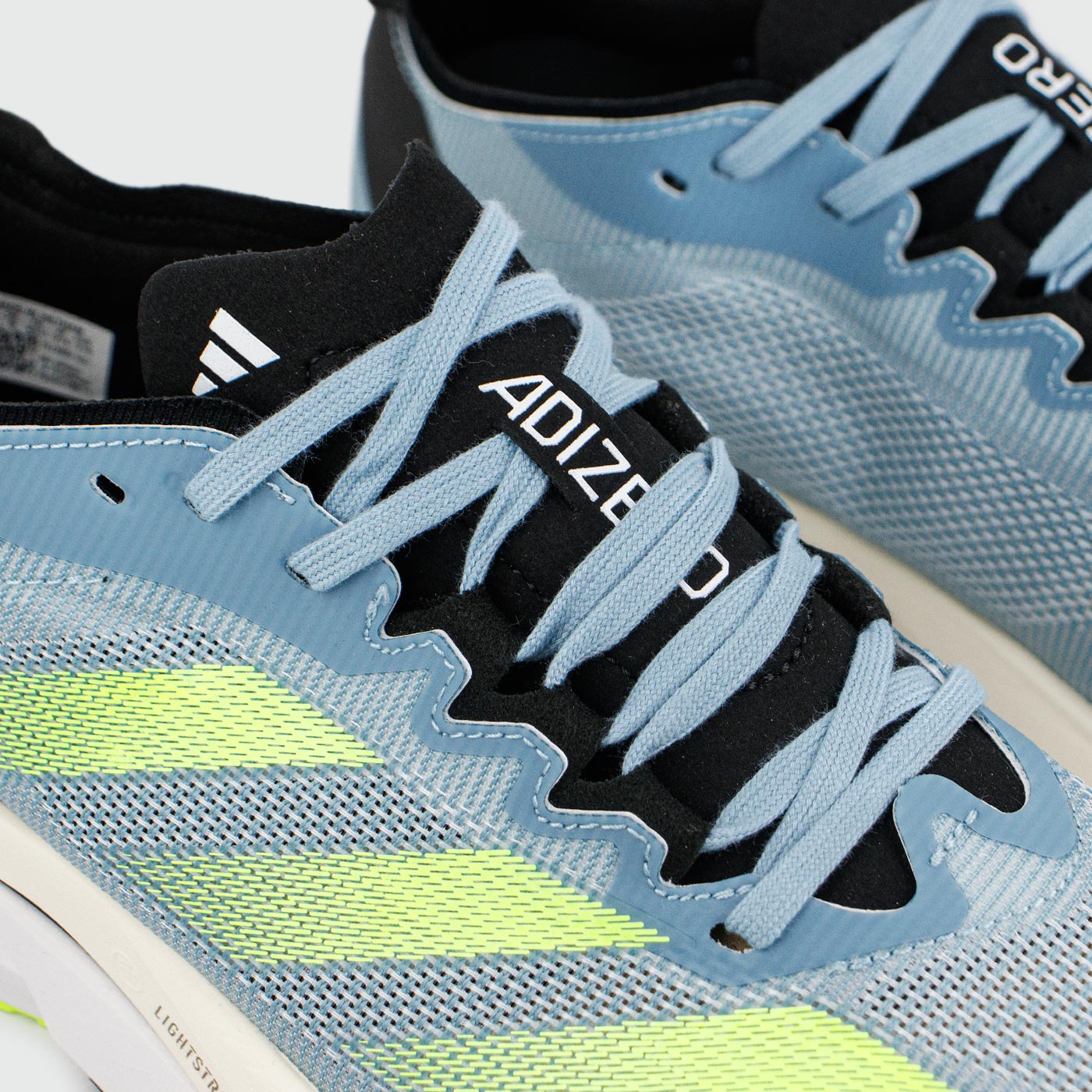 Кроссовки Adidas Adizero Boston 12 Light Grey Кроссовки Adidas Adizero Boston 12 Light Grey