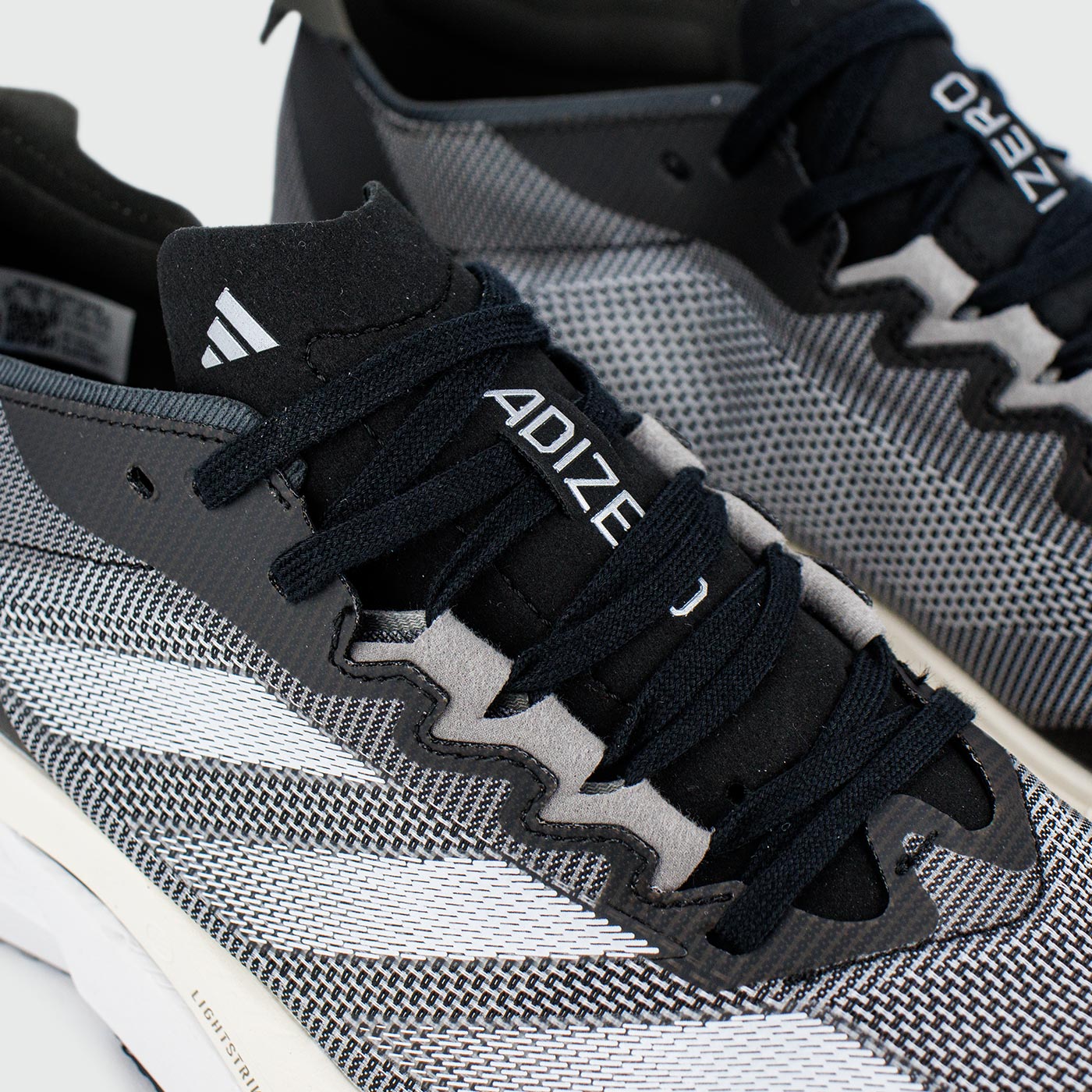 Кроссовки Adidas Adizero Boston 12 Black White Кроссовки Adidas Adizero Boston 12 Black White