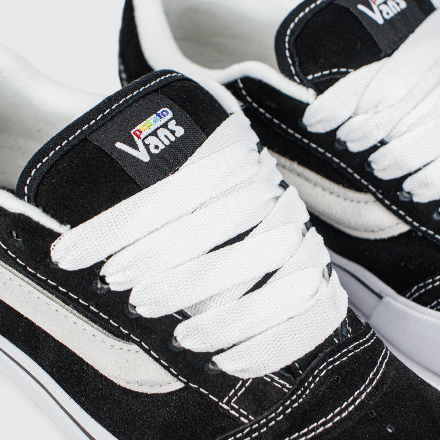 Кеды Vans Knu Skool Black White Wmns Кеды Vans Knu Skool Black White Wmns
