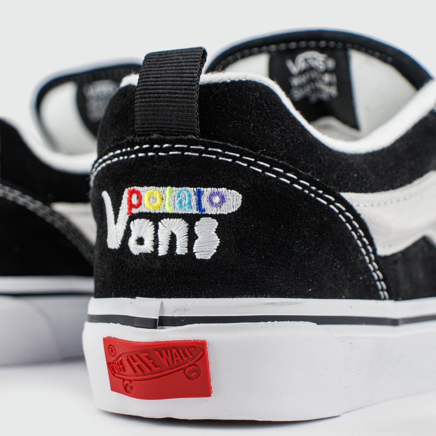 Кеды Vans Knu Skool Black White Wmns Кеды Vans Knu Skool Black White Wmns