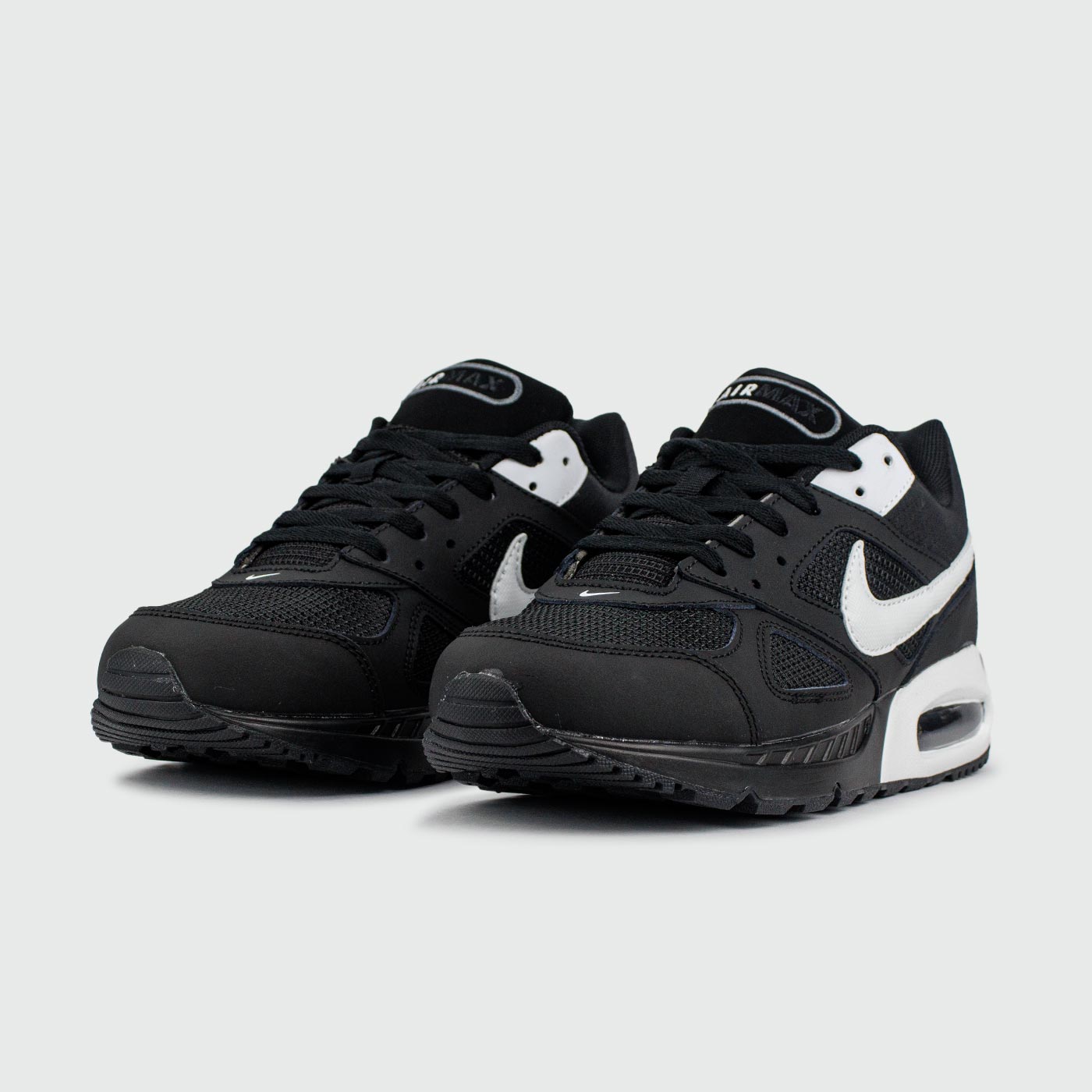 Кроссовки Nike Air Max IVO Black White Кроссовки Nike Air Max IVO Black White