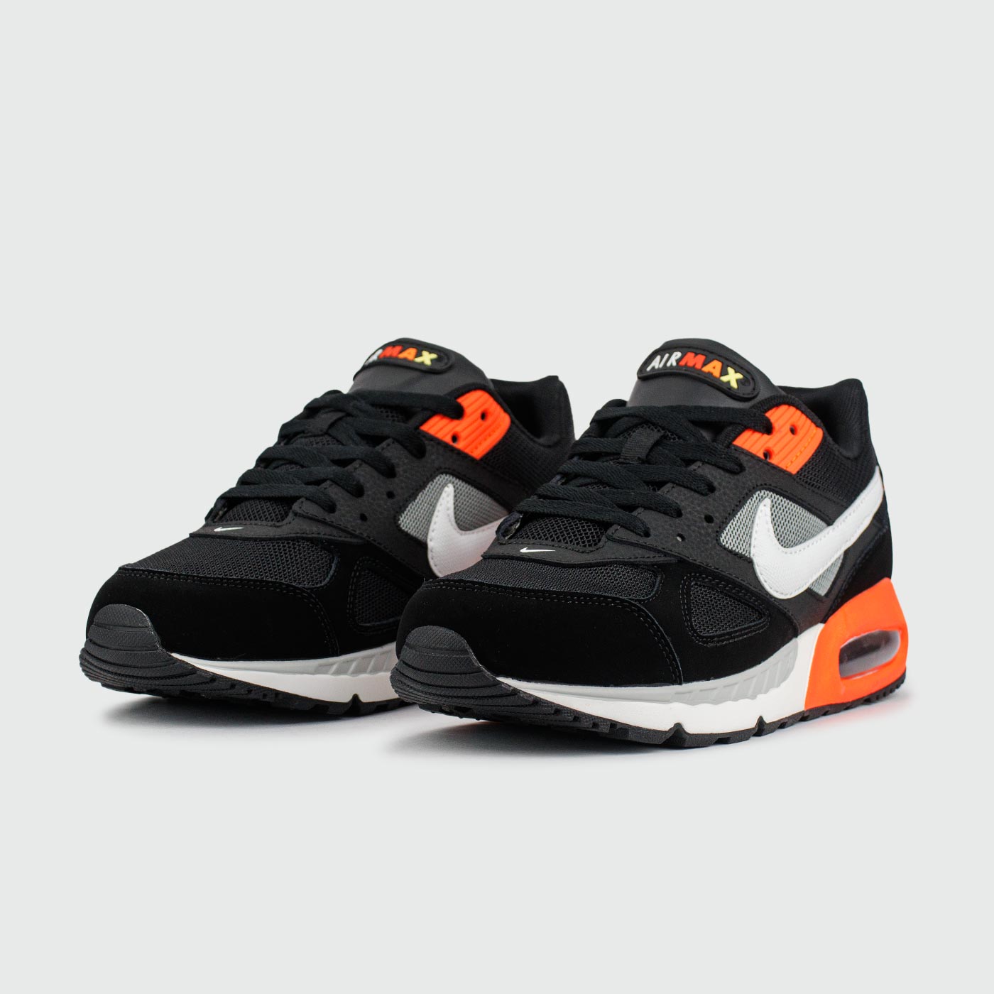 Кроссовки Nike Air Max IVO Black / Red Кроссовки Nike Air Max IVO Black / Red