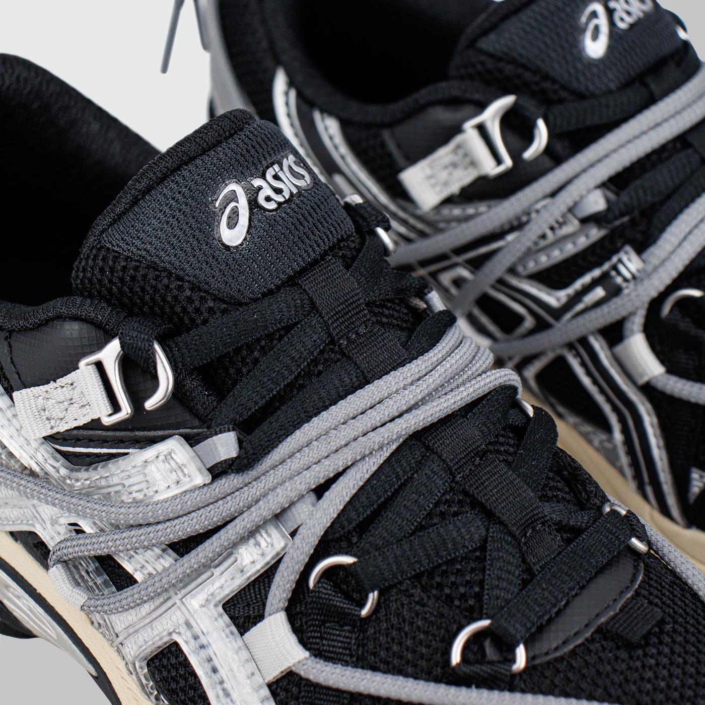 Кроссовки Asics Gel-Kahana TR V2 Black / Beige