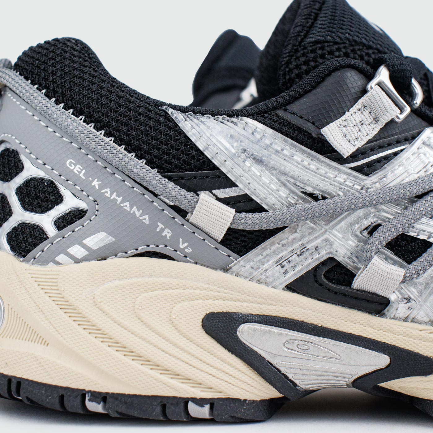Кроссовки Asics Gel-Kahana TR V2 Black / Beige