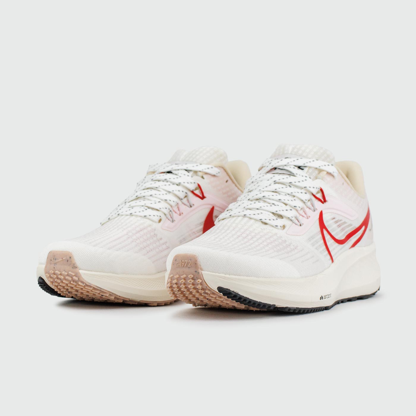 Кроссовки Nike Air Zoom Pegasus 39 White Red Кроссовки Nike Air Zoom Pegasus 39 White Red