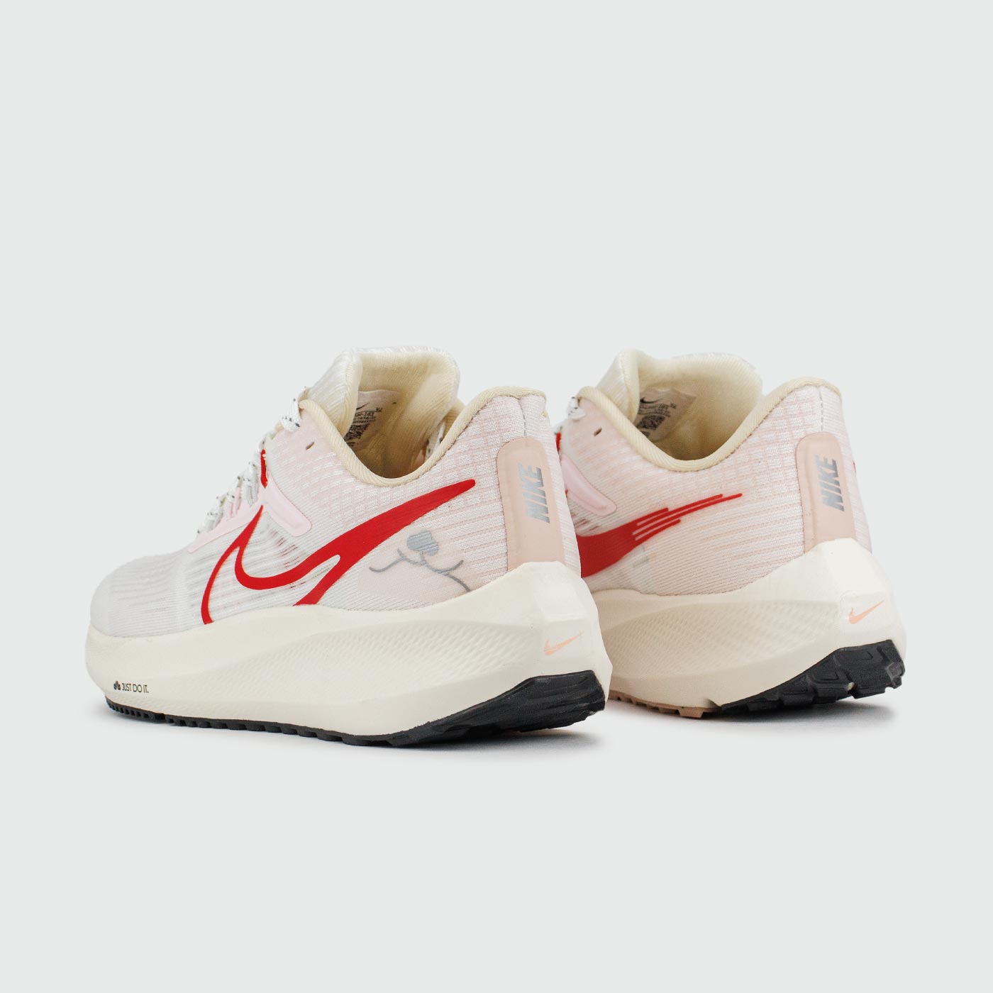 Кроссовки Nike Air Zoom Pegasus 39 White Red Кроссовки Nike Air Zoom Pegasus 39 White Red