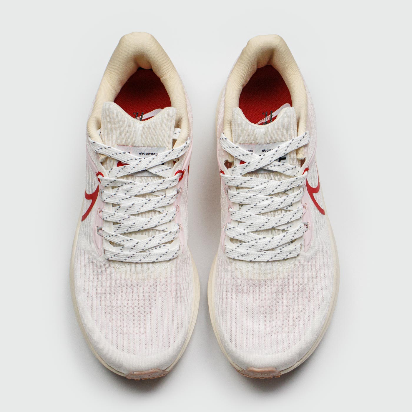 Кроссовки Nike Air Zoom Pegasus 39 White Red Кроссовки Nike Air Zoom Pegasus 39 White Red