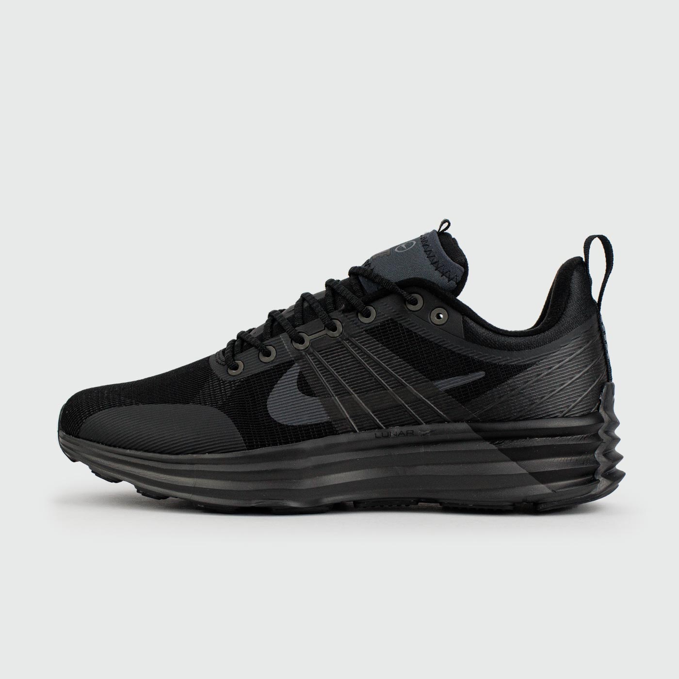 Кроссовки Nike Lunar Roam Triple Black Кроссовки Nike Lunar Roam Triple Black