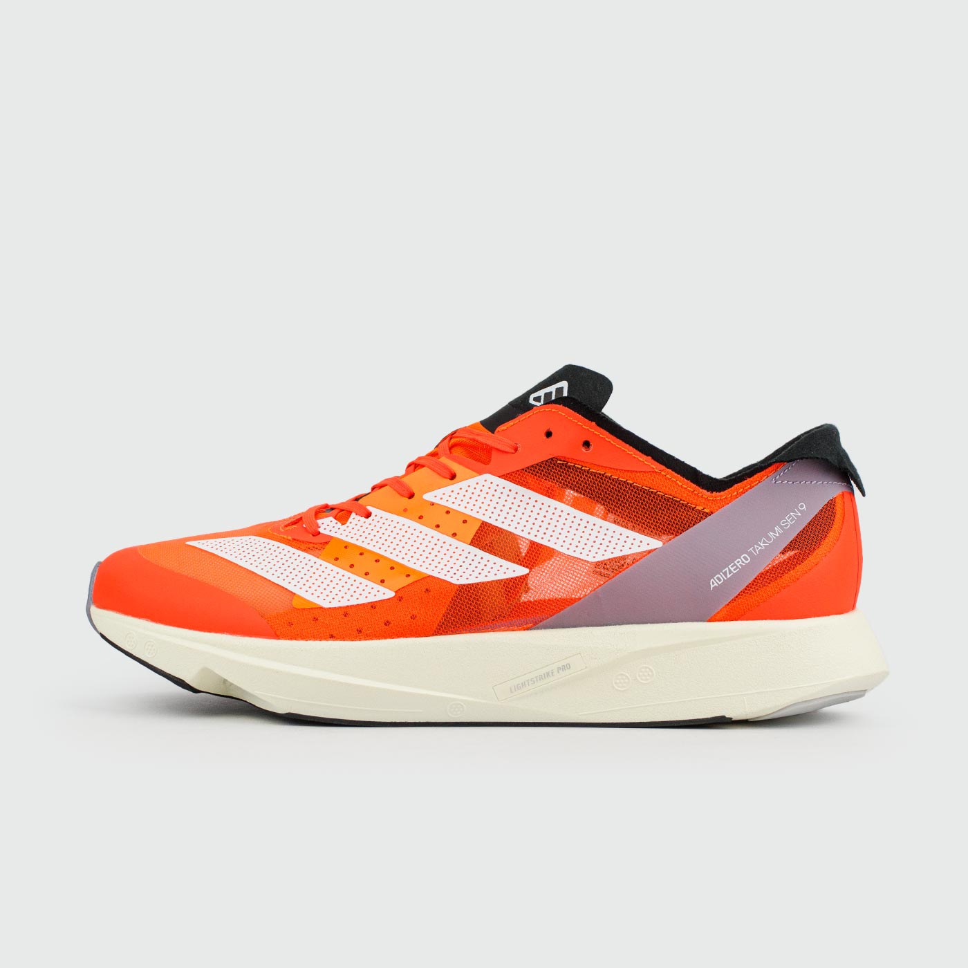Кроссовки Adidas Adizero Takumi Sen 9 Red / White Кроссовки Adidas Adizero Takumi Sen 9 Red / White