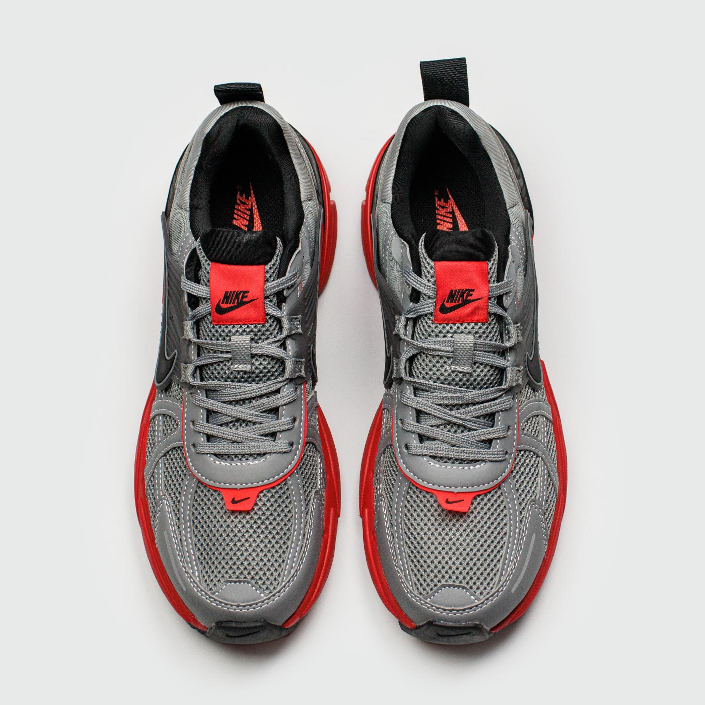 Кроссовки Nike V2K Run Grey / Red Кроссовки Nike V2K Run Grey / Red