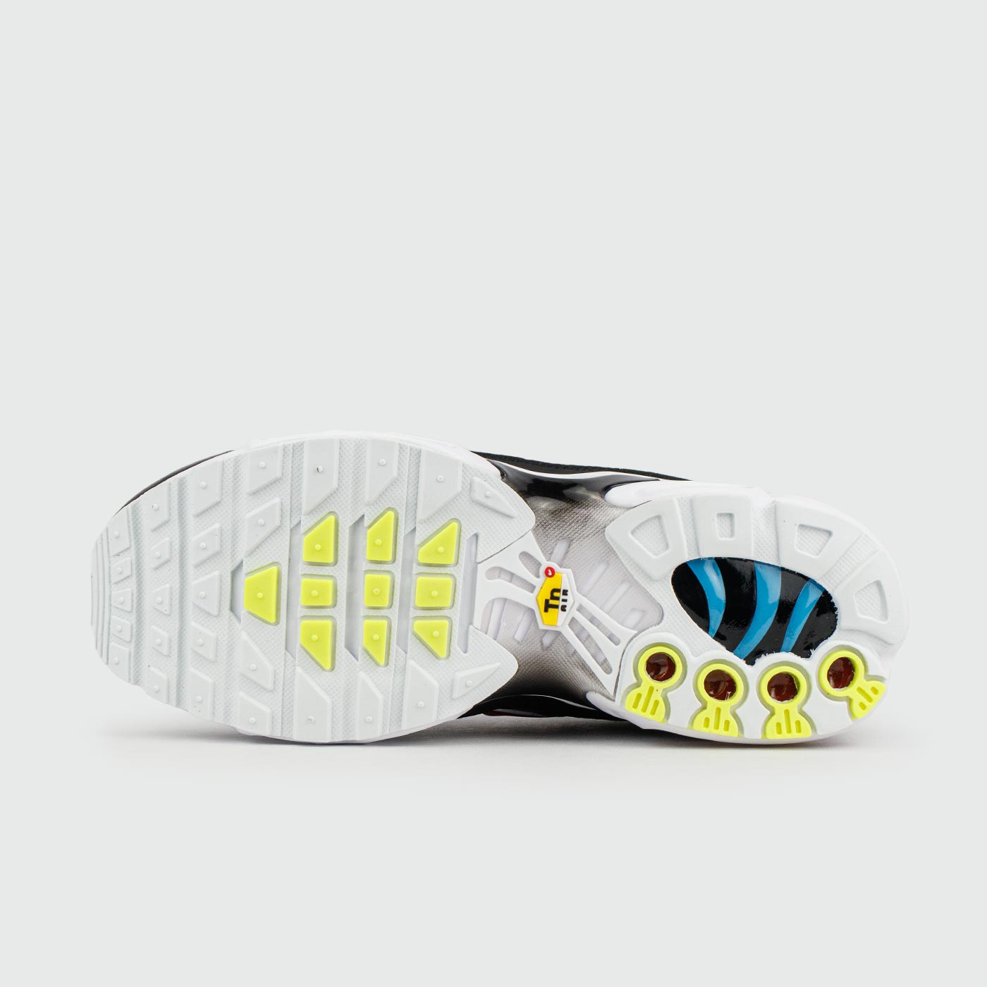 Кроссовки Nike Air Max Plus Tn Grey Black Кроссовки Nike Air Max Plus Tn Grey Black