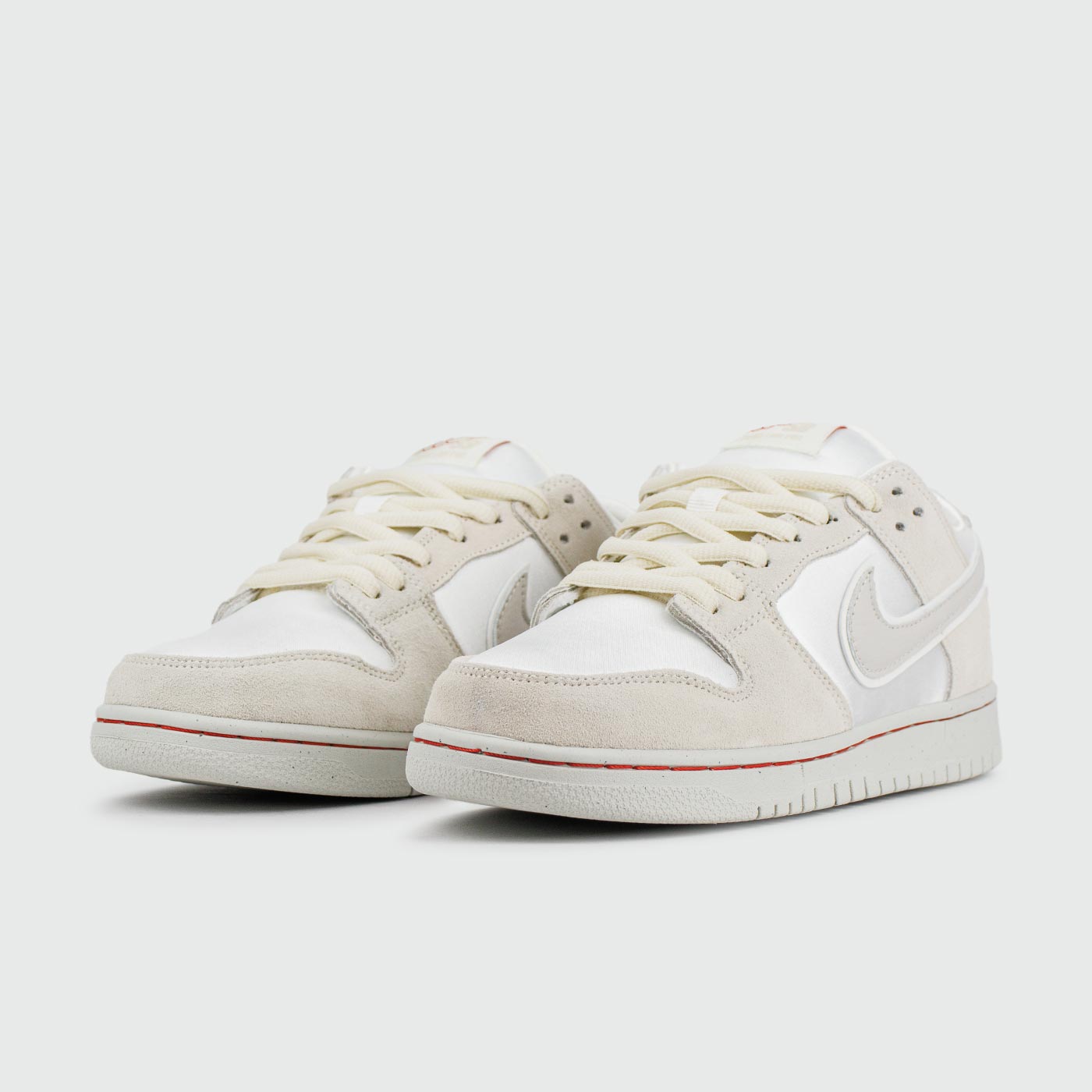 Кроссовки Nike SB Dunk Low Grey Txt Wmns City of Love