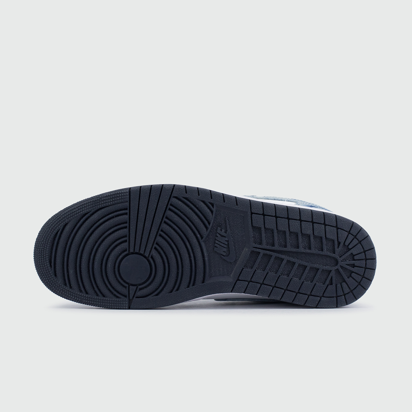Кроссовки Nike Air Jordan 1 Low Washed Denim Wmns Кроссовки Nike Air Jordan 1 Low Washed Denim Wmns