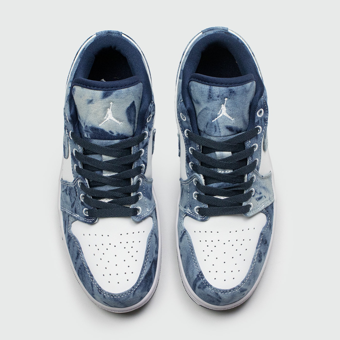 Кроссовки Nike Air Jordan 1 Low Washed Denim Wmns Кроссовки Nike Air Jordan 1 Low Washed Denim Wmns