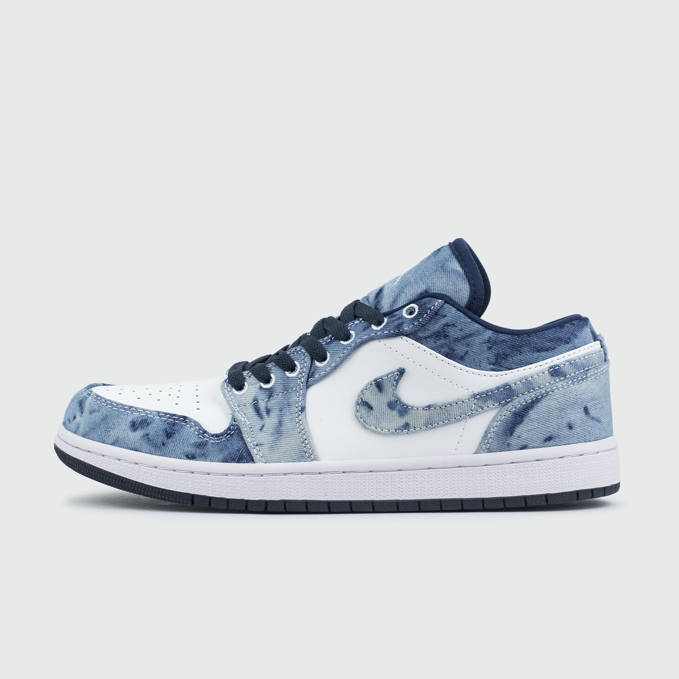 Кроссовки Nike Air Jordan 1 Low Washed Denim Wmns Кроссовки Nike Air Jordan 1 Low Washed Denim Wmns