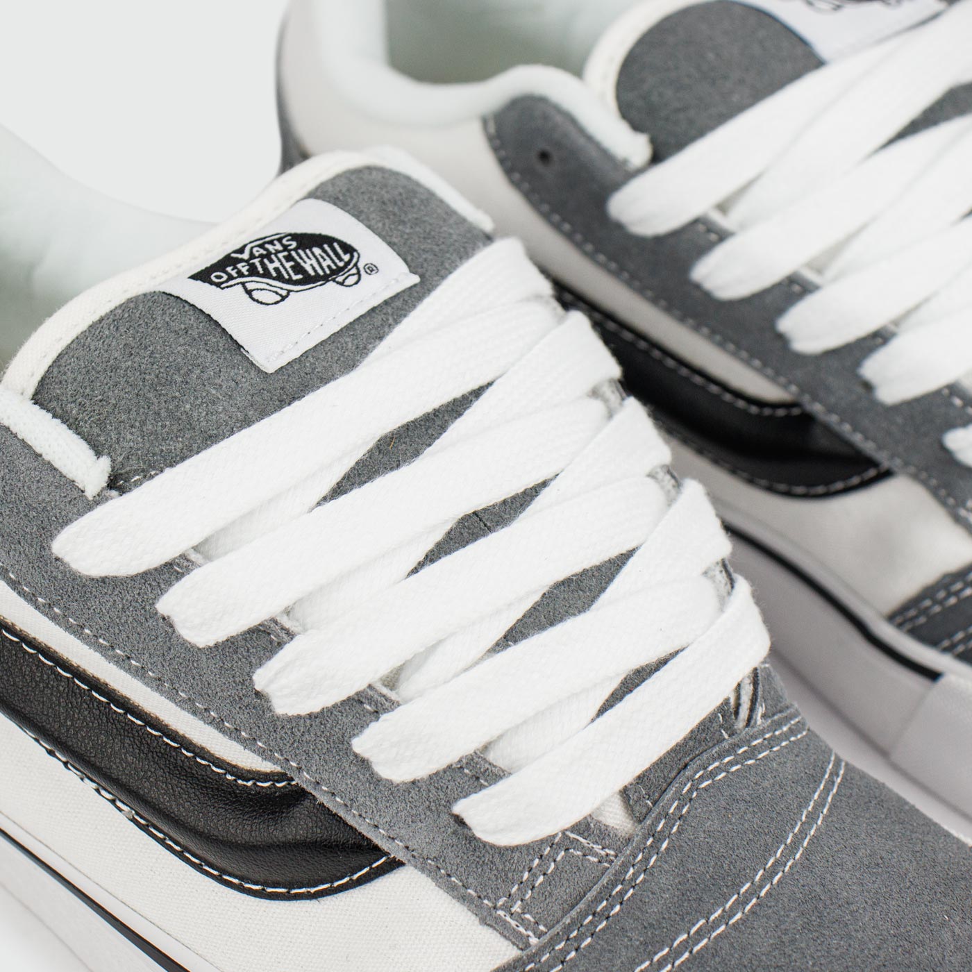 Кеды Vans Knu Skool Grey White Black Кеды Vans Knu Skool Grey White Black