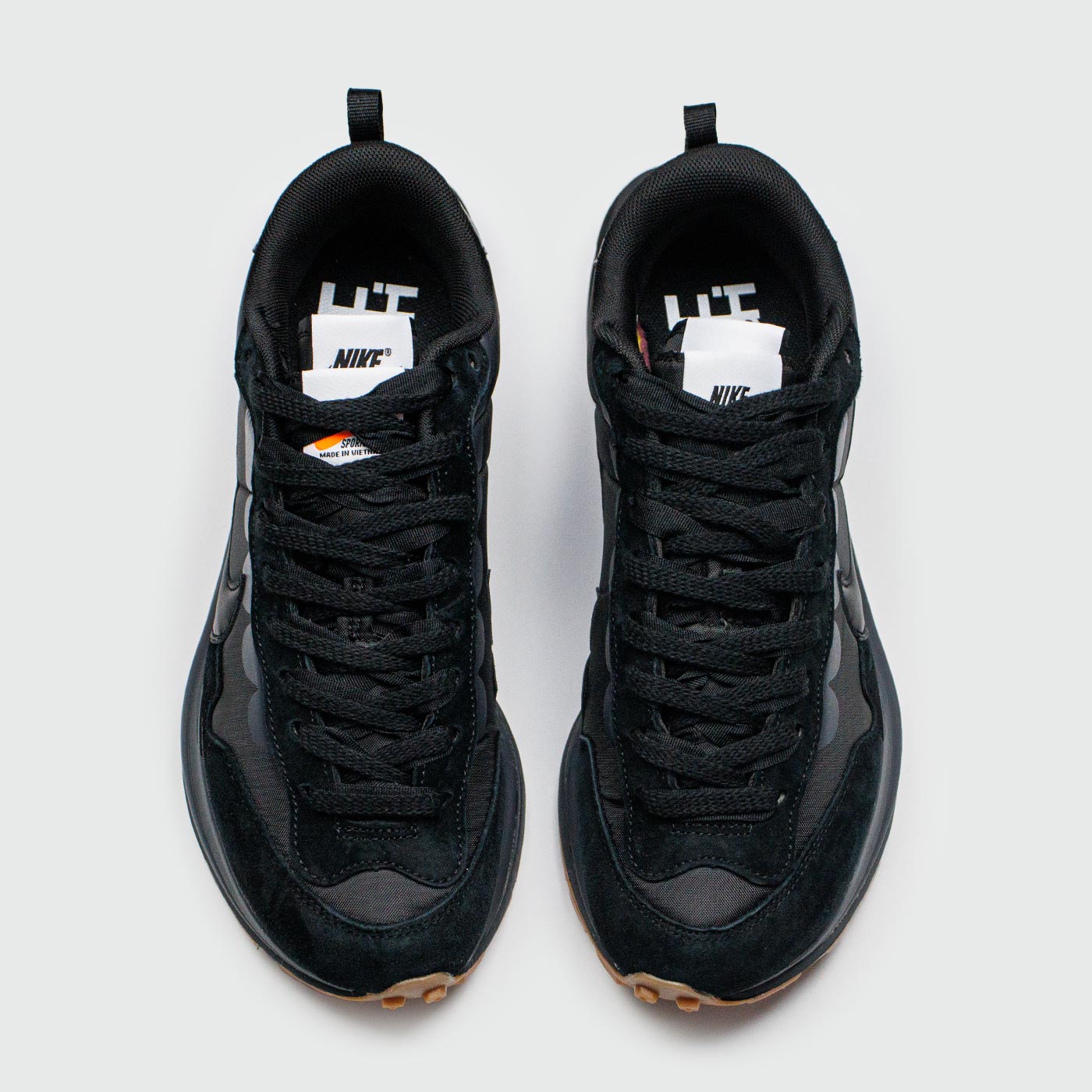 Кроссовки Nike Vapor Waffle x Sacai Black / Gum Ftwr. Wmns Кроссовки Nike Vapor Waffle x Sacai Black / Gum Ftwr. Wmns