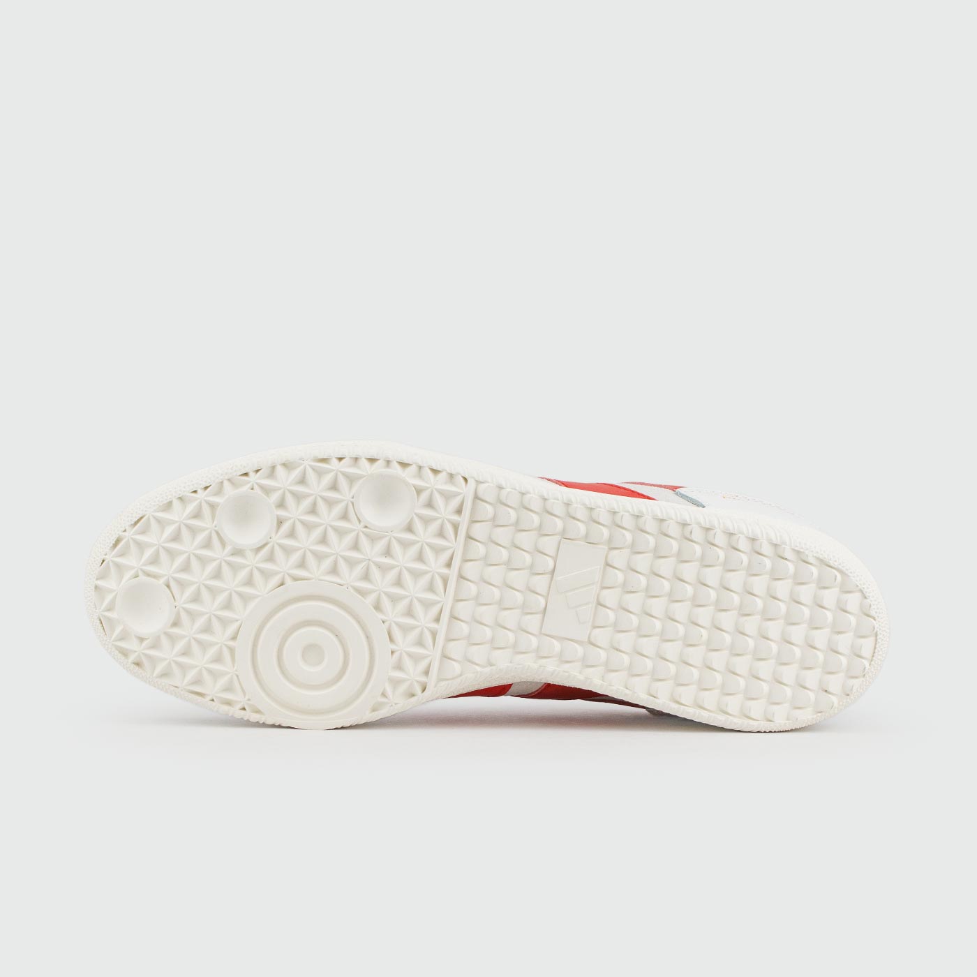 Футзалки Adidas Predator Freestyle White Red Футзалки Adidas Predator Freestyle White Red