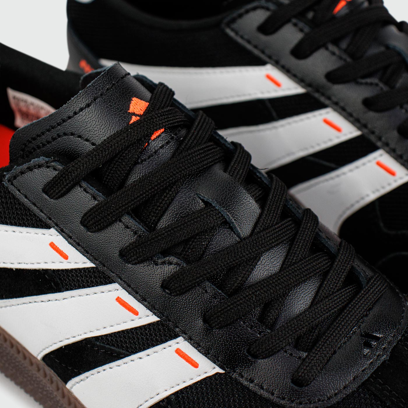 Футзалки Adidas Predator Freestyle Black White Футзалки Adidas Predator Freestyle Black White