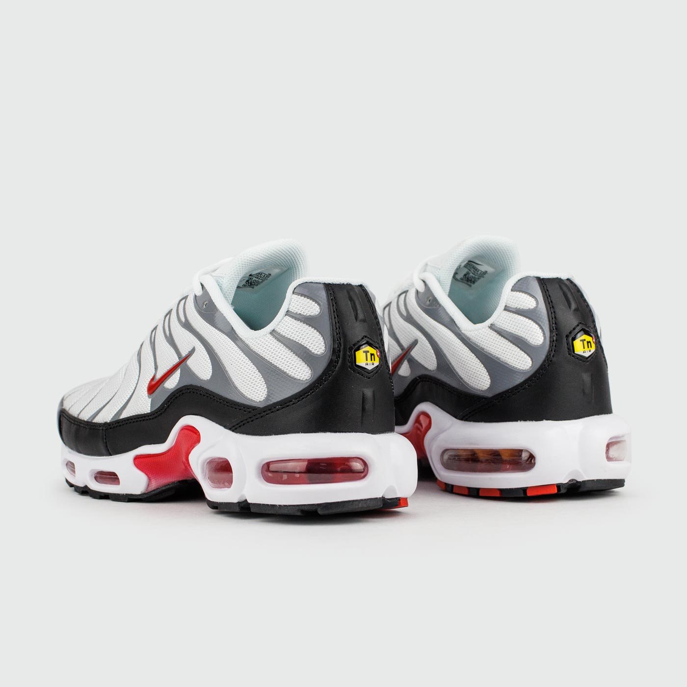 Кроссовки Nike Air Max Plus Tn White Grey new Кроссовки Nike Air Max Plus Tn White Grey new