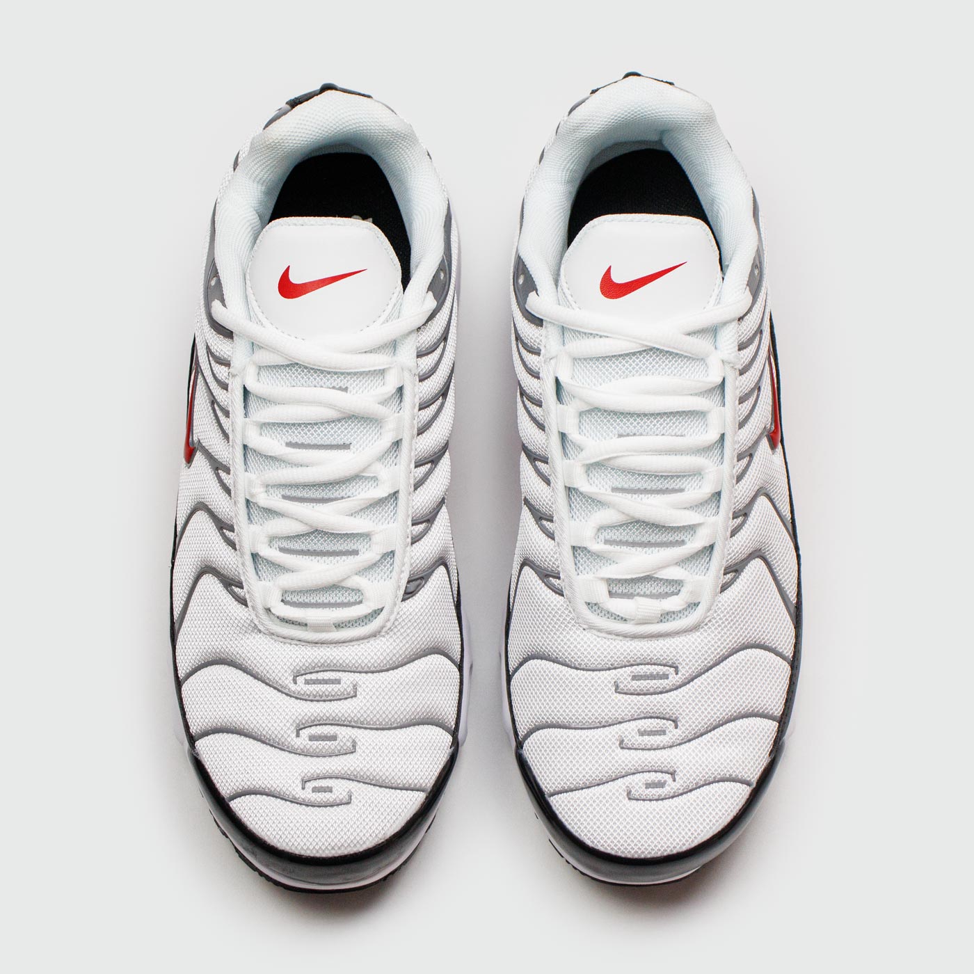 Кроссовки Nike Air Max Plus Tn White Grey new Кроссовки Nike Air Max Plus Tn White Grey new