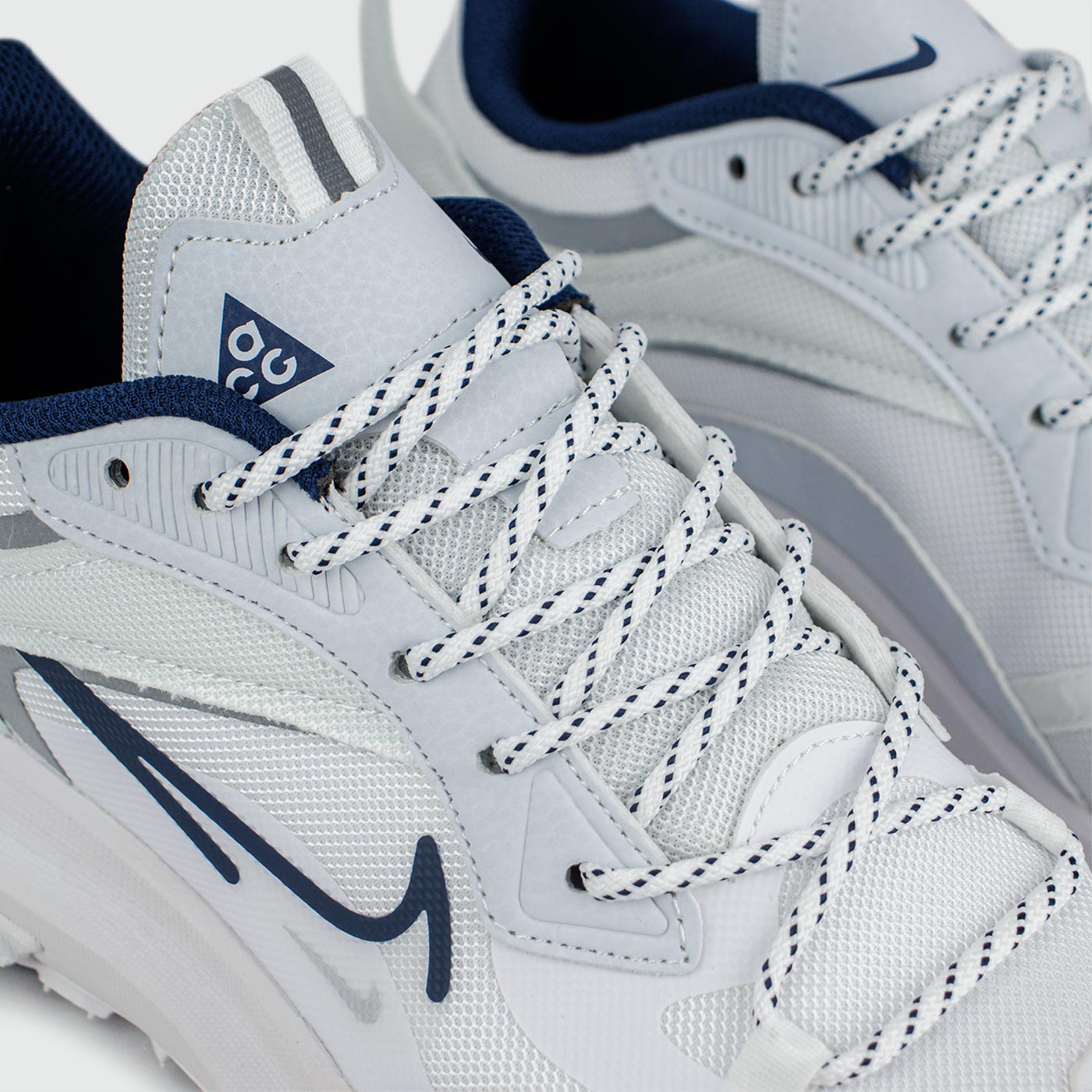 Кроссовки Nike ACG Mountain Fly 2 Low Gtx White Blue