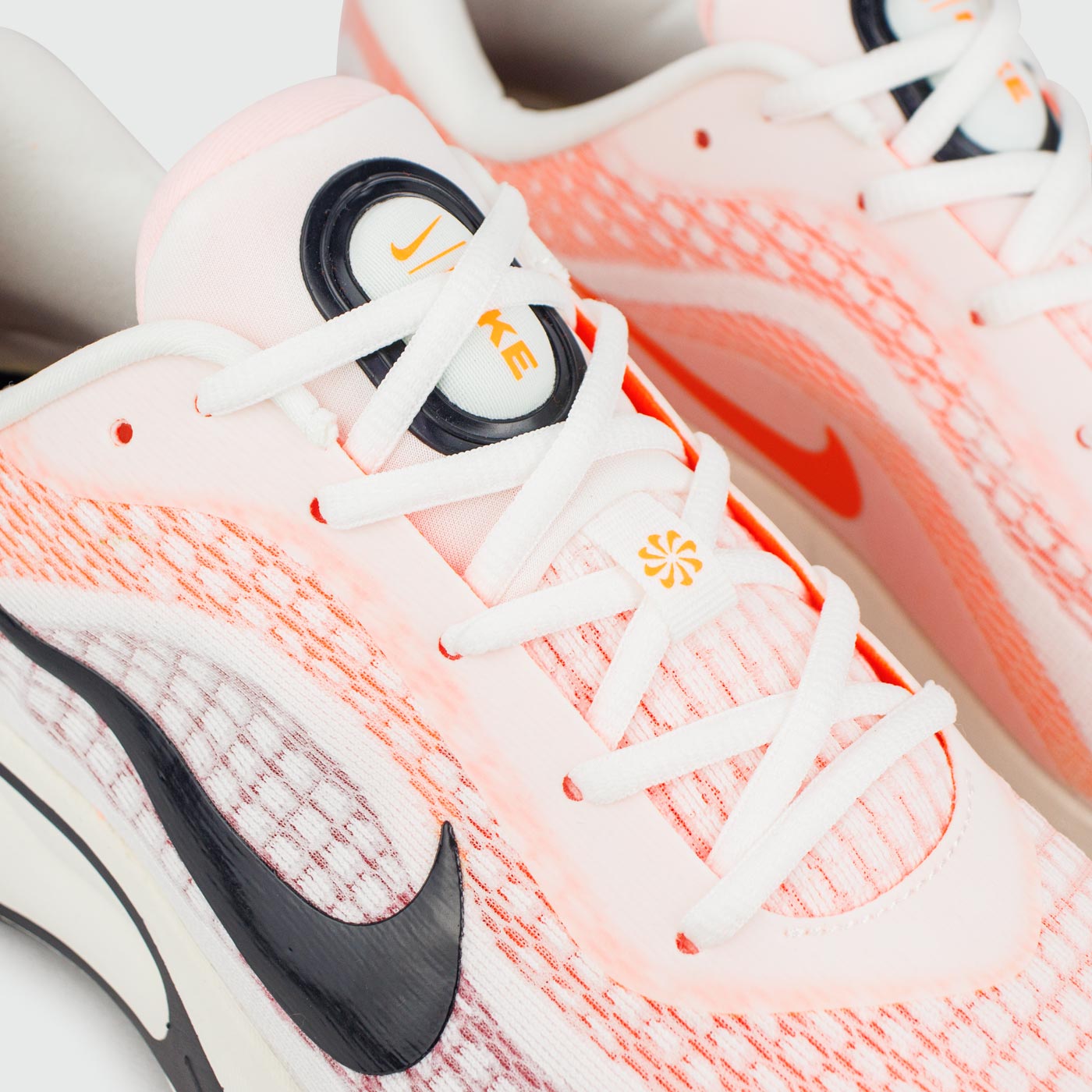 Кроссовки Nike Journey Run White / Orange Кроссовки Nike Journey Run White / Orange