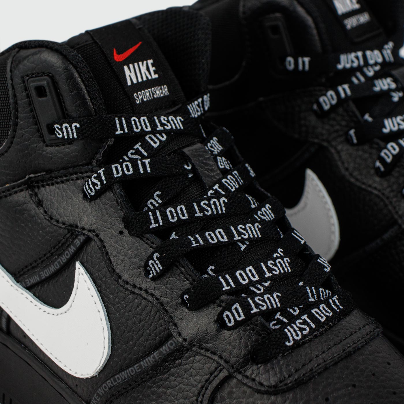 Кроссовки Nike Air Force 1 Mid Black / Wh. Sw. with Fur Кроссовки Nike Air Force 1 Mid Black / Wh. Sw. with Fur