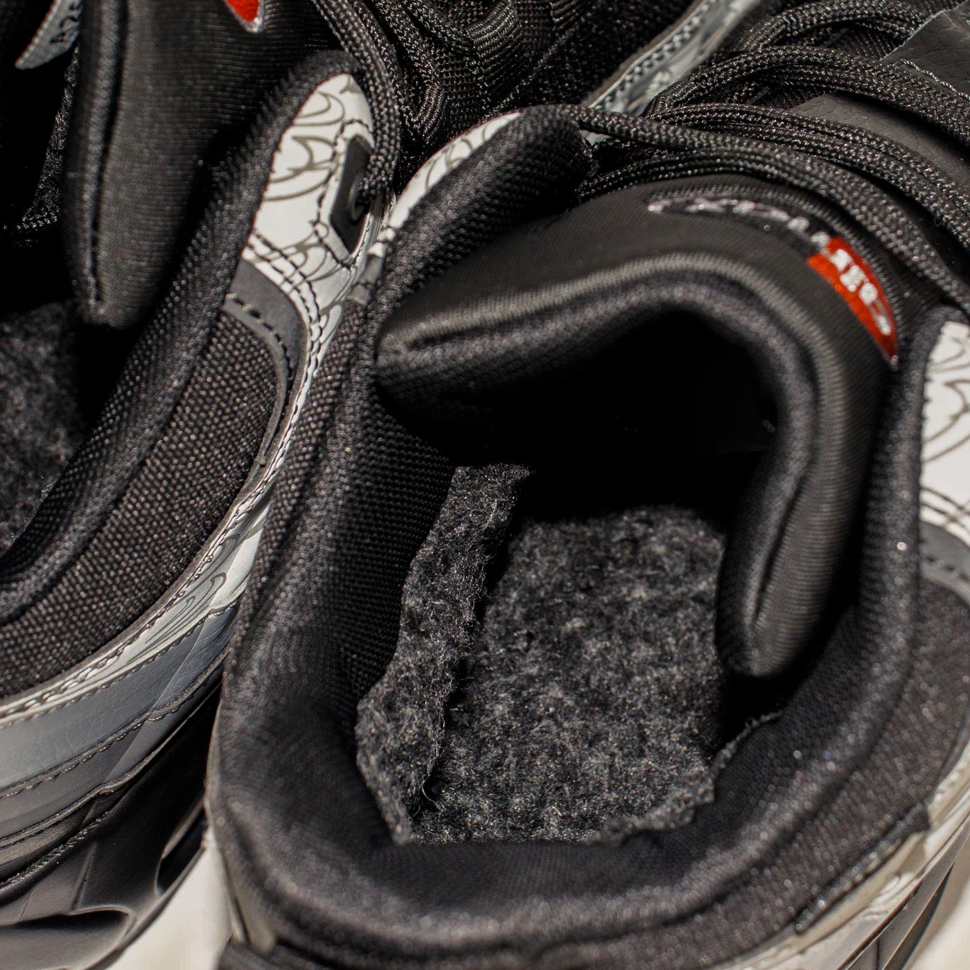 Кроссовки Nike Air Max 95 Grey Black / Red with Fur Кроссовки Nike Air Max 95 Grey Black / Red with Fur