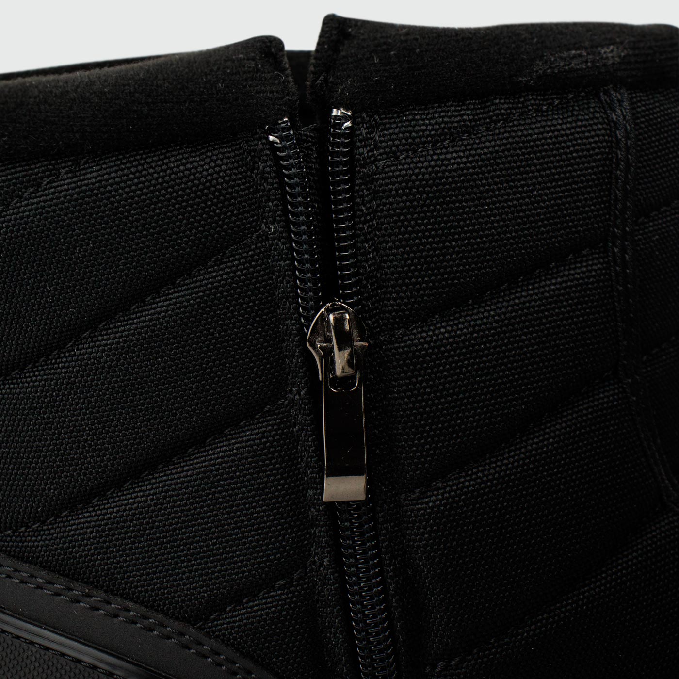 Сапоги Columbia Black White With Fur Сапоги Columbia Black White With Fur