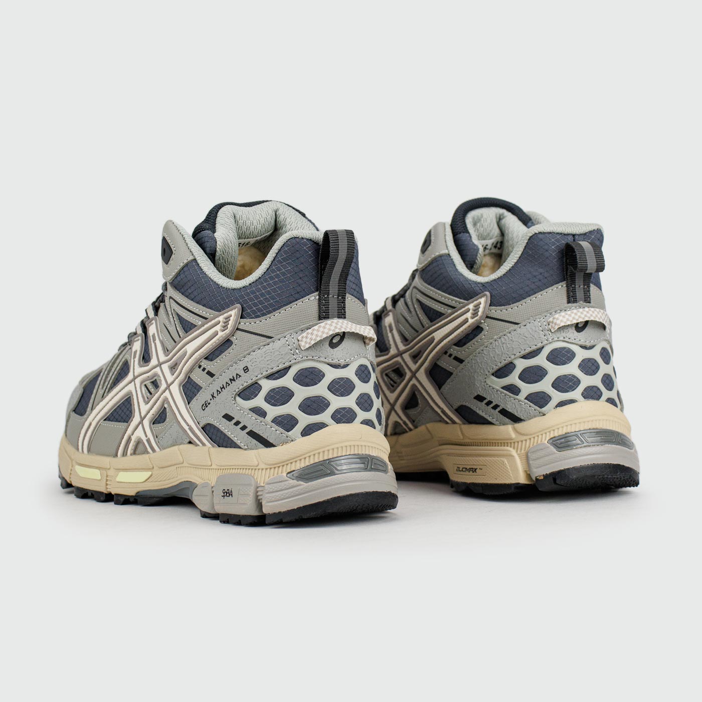 Кроссовки Asics Gel-Kahana 8 Mid Grey with Fur Кроссовки Asics Gel-Kahana 8 Mid Grey with Fur