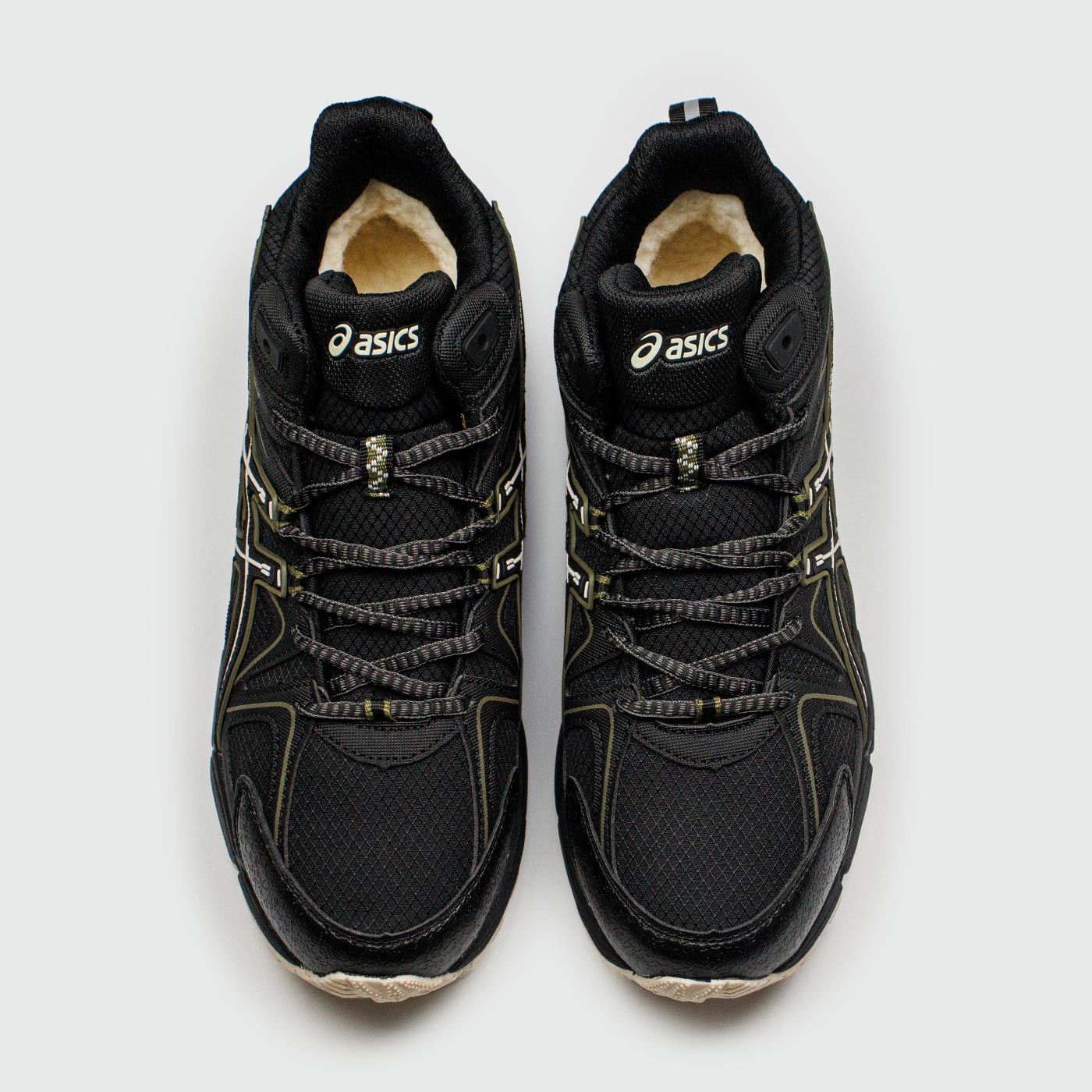 Кроссовки Asics Gel-Kahana 8 Mid Black Green with Fur