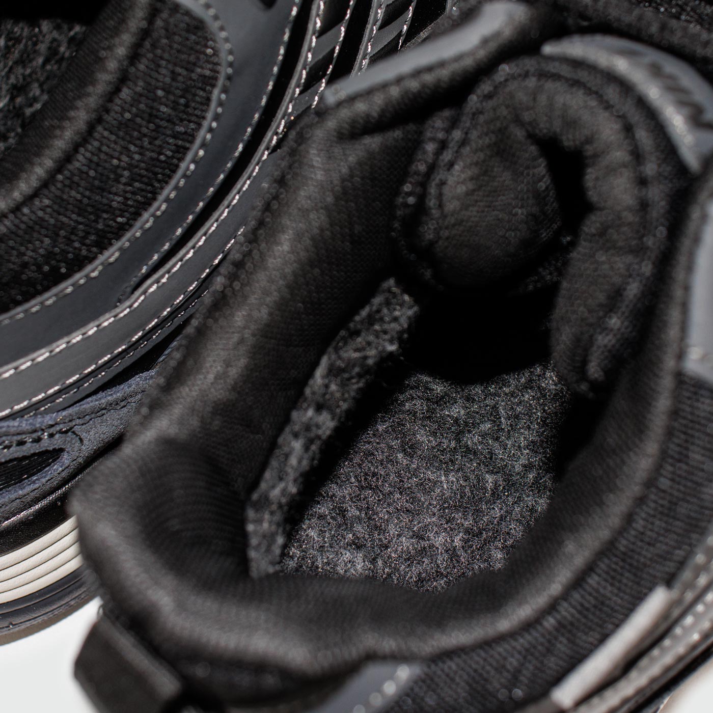 Кроссовки Nike P6000 Black White with Fur Кроссовки Nike P6000 Black White with Fur