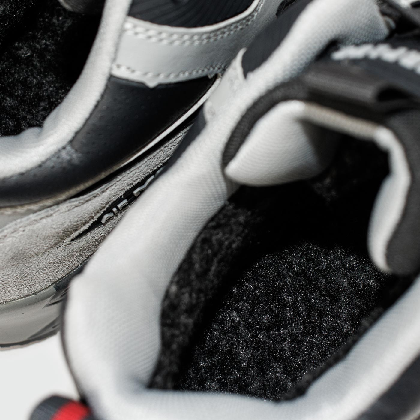 Кроссовки Nike Air Max 90 Mid Grey Black with Fur Кроссовки Nike Air Max 90 Mid Grey Black with Fur