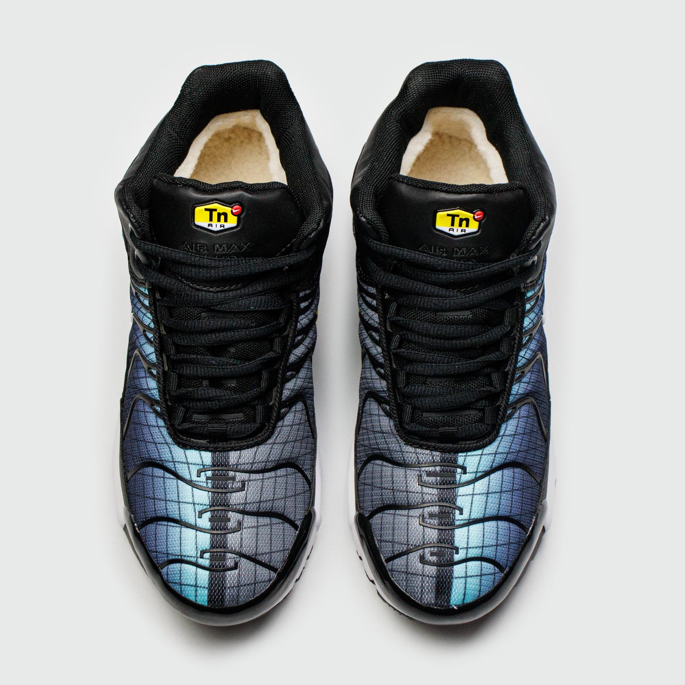 Кроссовки Nike Air Max Plus Tn Mid Blue Gradient Wmns with Fur Кроссовки Nike Air Max Plus Tn Mid Blue Gradient Wmns with Fur