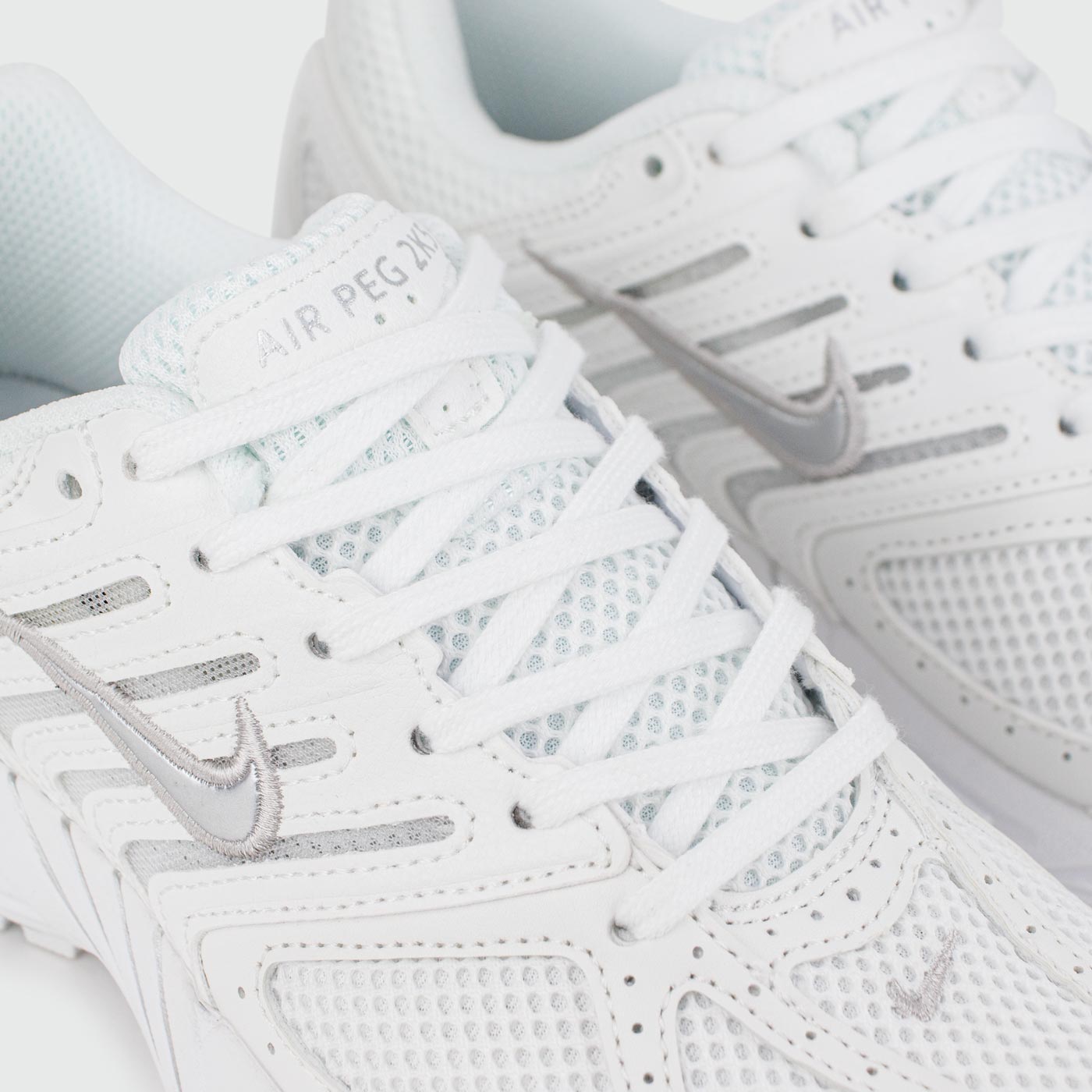 Кроссовки Nike Air Pegasus 2K5 White Кроссовки Nike Air Pegasus 2K5 White