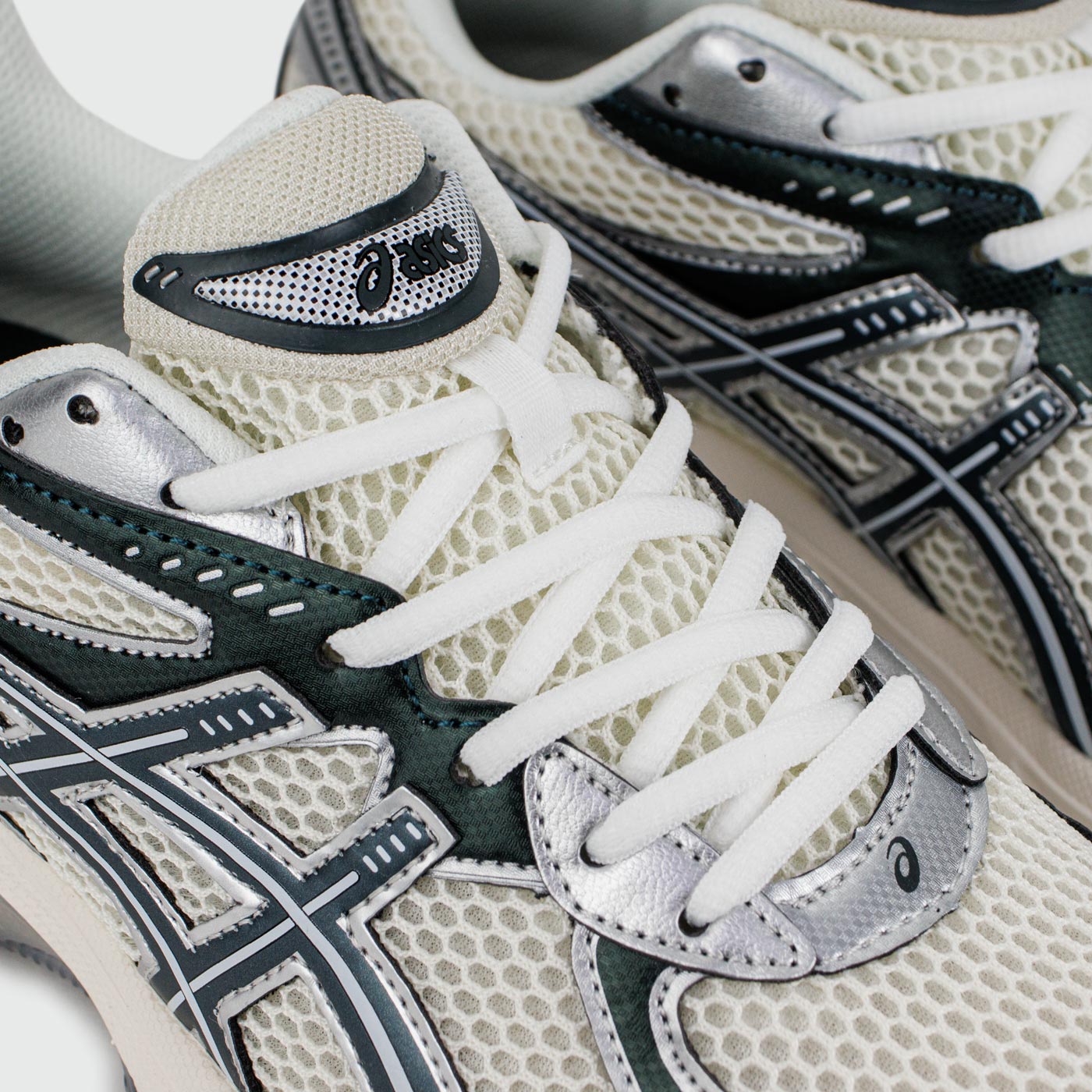 Кроссовки Asics GT-2160 White / Black-Green