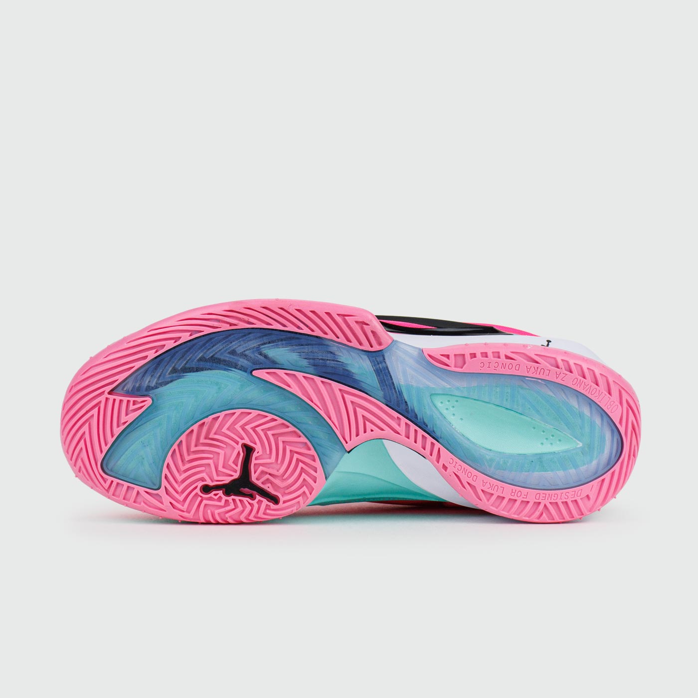 Кроссовки Air Jordan Luka 3 Pink Black Кроссовки Air Jordan Luka 3 Pink Black