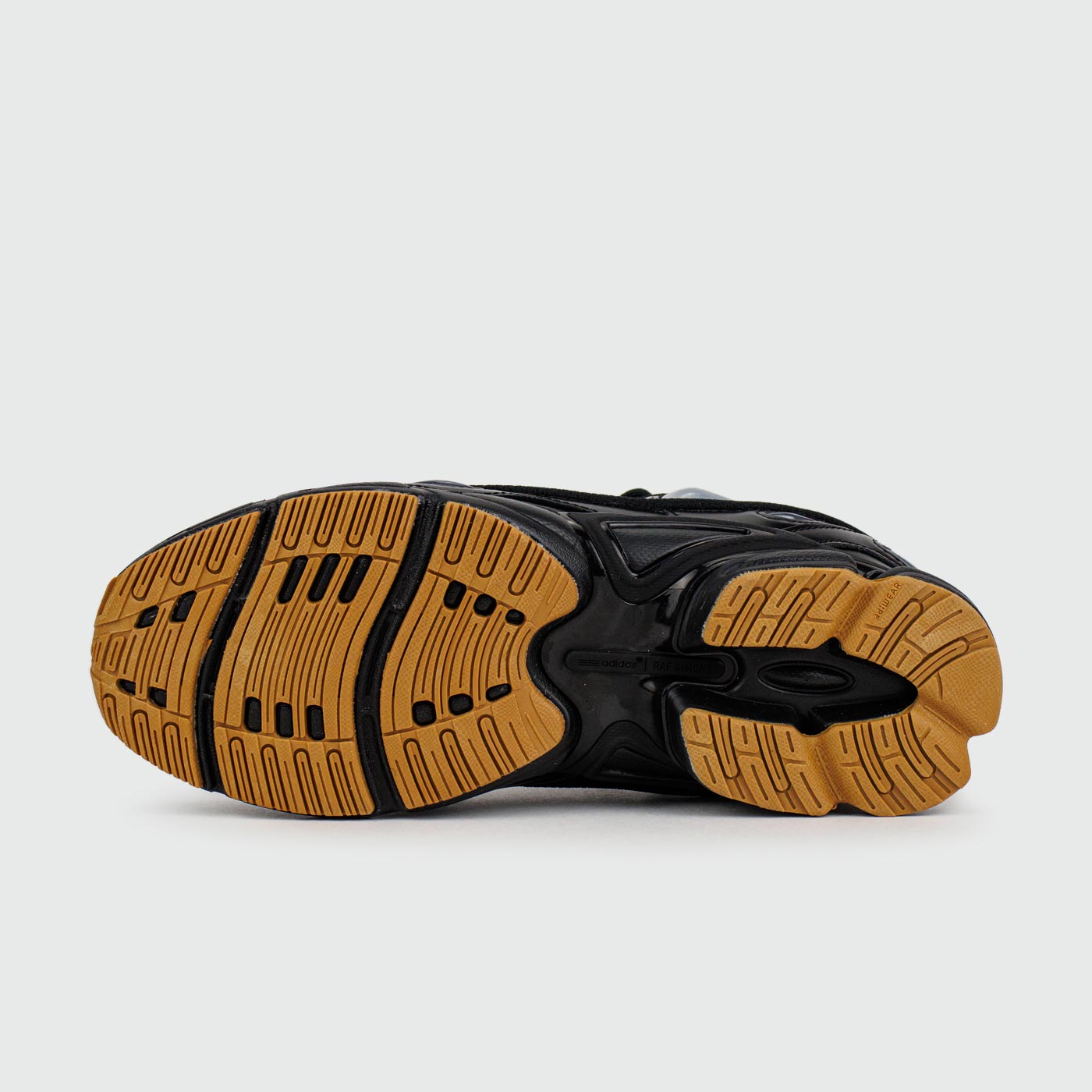 Кроссовки Adidas Ozweego 2 X Raf Simons Bunny Black / Gum Кроссовки Adidas Ozweego 2 X Raf Simons Bunny Black / Gum