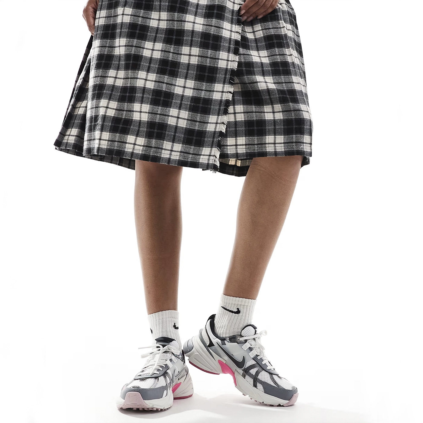 Кроссовки Nike V2K Run White Grey Wmns Кроссовки Nike V2K Run White Grey Wmns